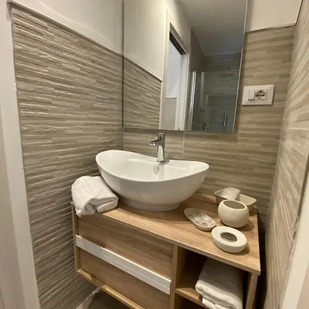 Phoenix House Ferienhaus Syrakus